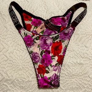 Very Sexy Bombshell Shine Strap RhinestoneThong Panty Color Black Floral New